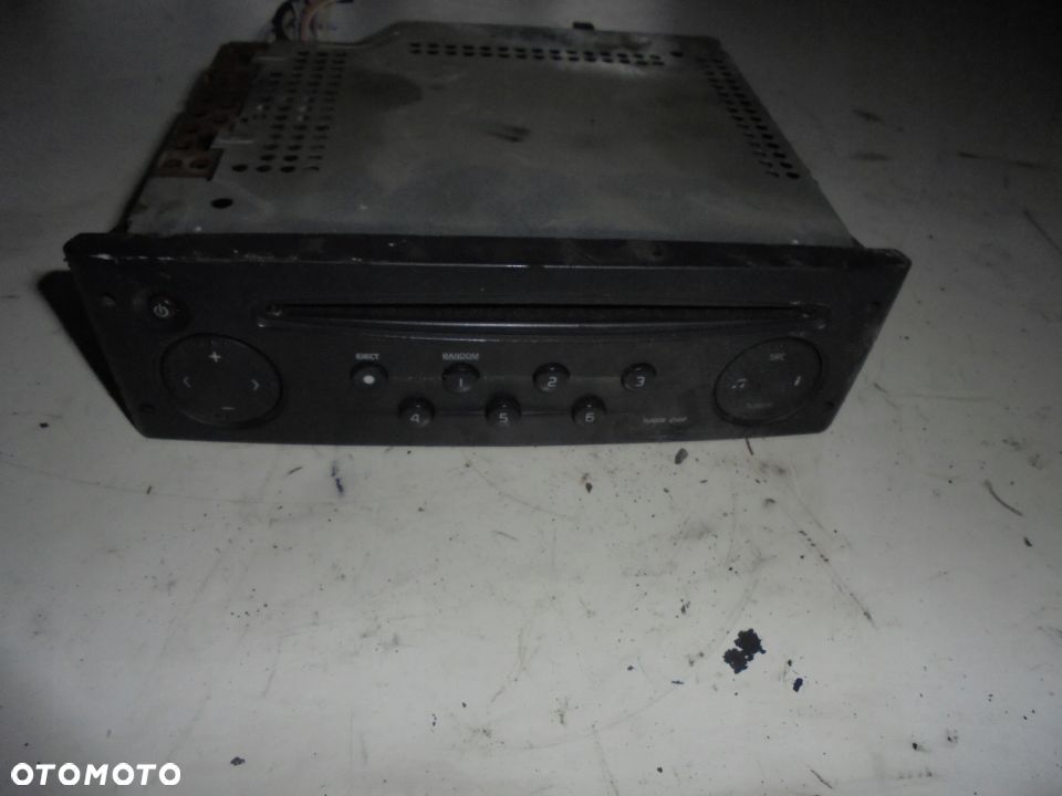 RADIO RENAULT 8200057681-C - 1