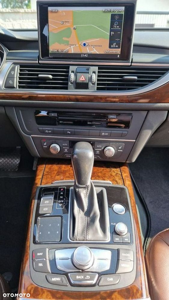 Audi A6 Avant 2.0 TDI Ultra S tronic - 17