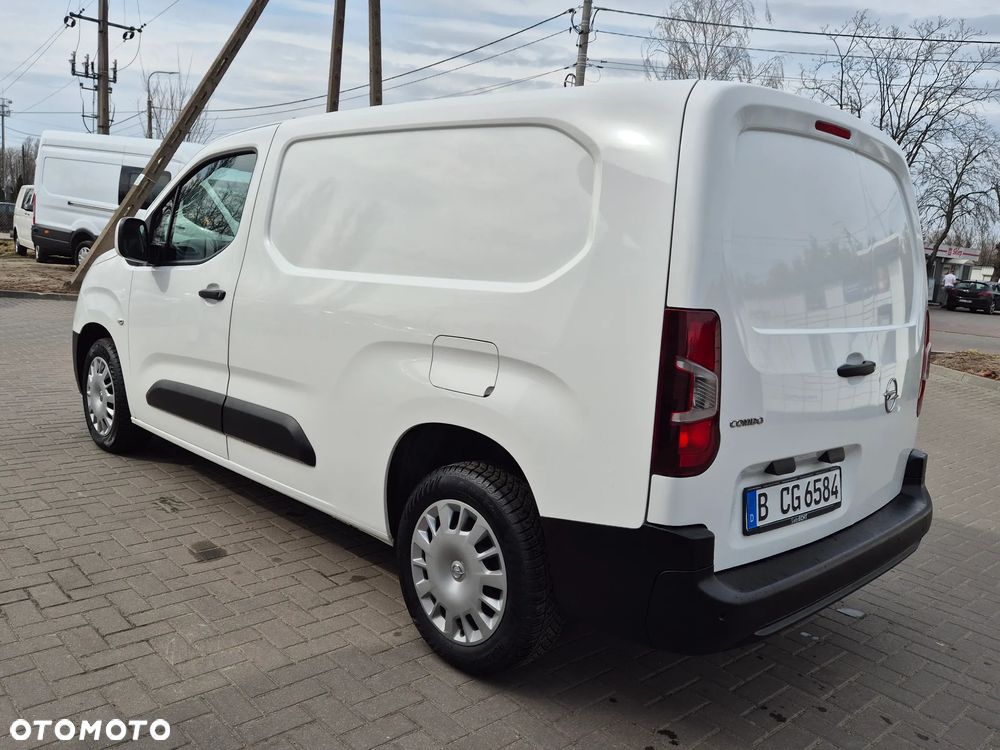 Opel COMBO - 8