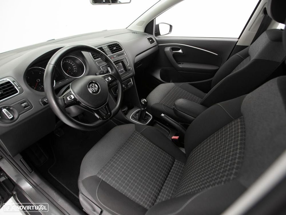 VW Polo 1.4 TDi Confortline - 6
