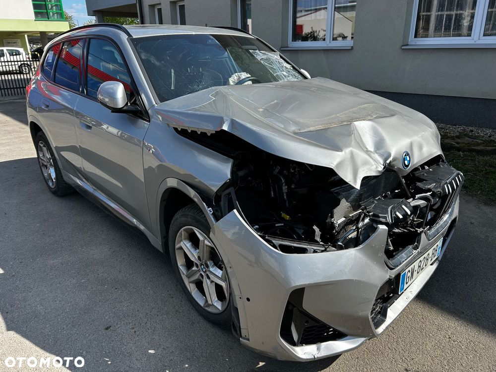 BMW X1 xDrive25e M Sportpaket - 27