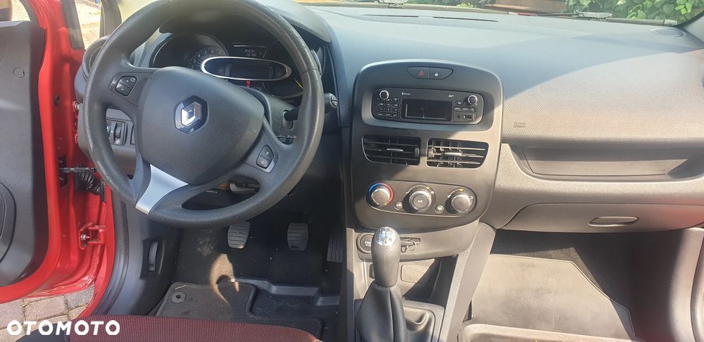 Renault Clio 1.2 16V 75 Business - 16