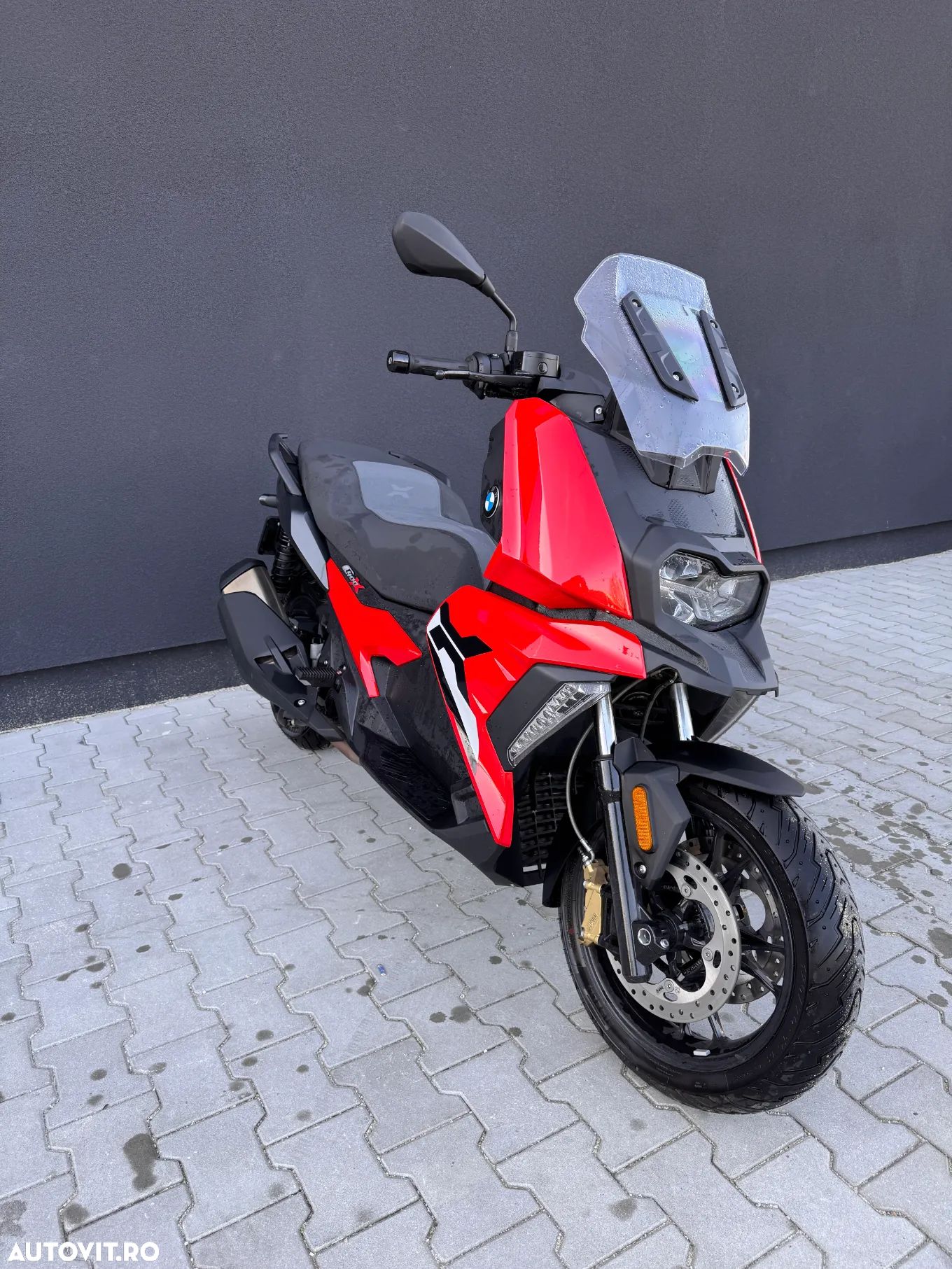 BMW C400X - 1