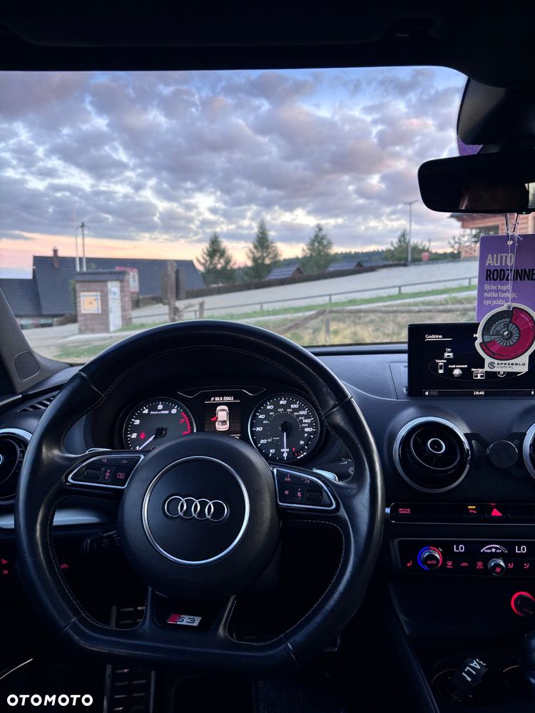 Audi S3 S tronic - 4