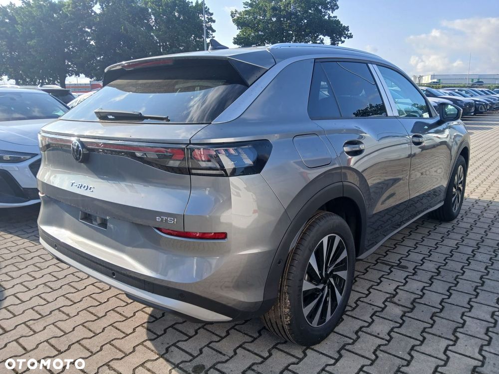 Volkswagen T-Roc 1.5 eTSI Style DSG - 5