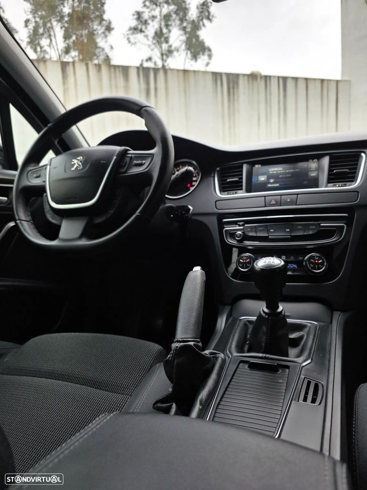 Peugeot 508 SW 1.6 BlueHDi Active - 41