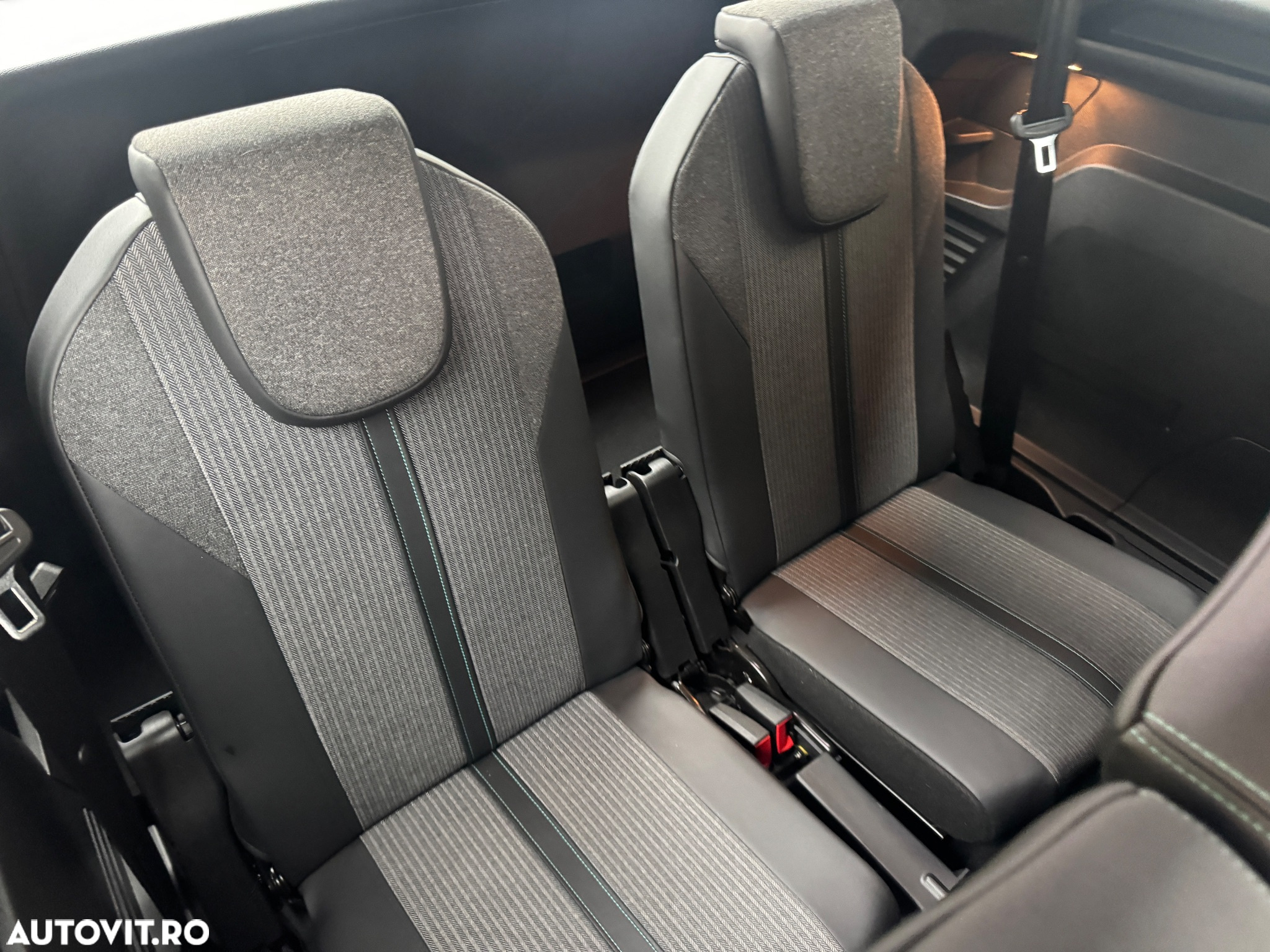 Peugeot 5008 1.5 BlueHDI s&s EAT8 Allure - 13