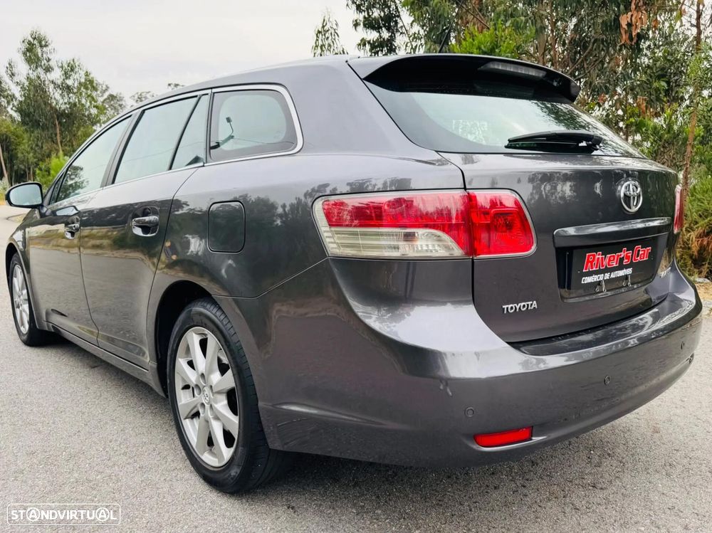 Toyota Avensis SW 2.0 D-4D Sp+EP+GPS - 15