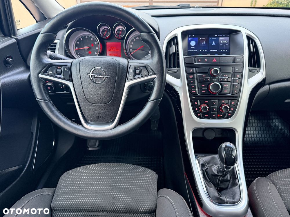 Opel Astra - 25