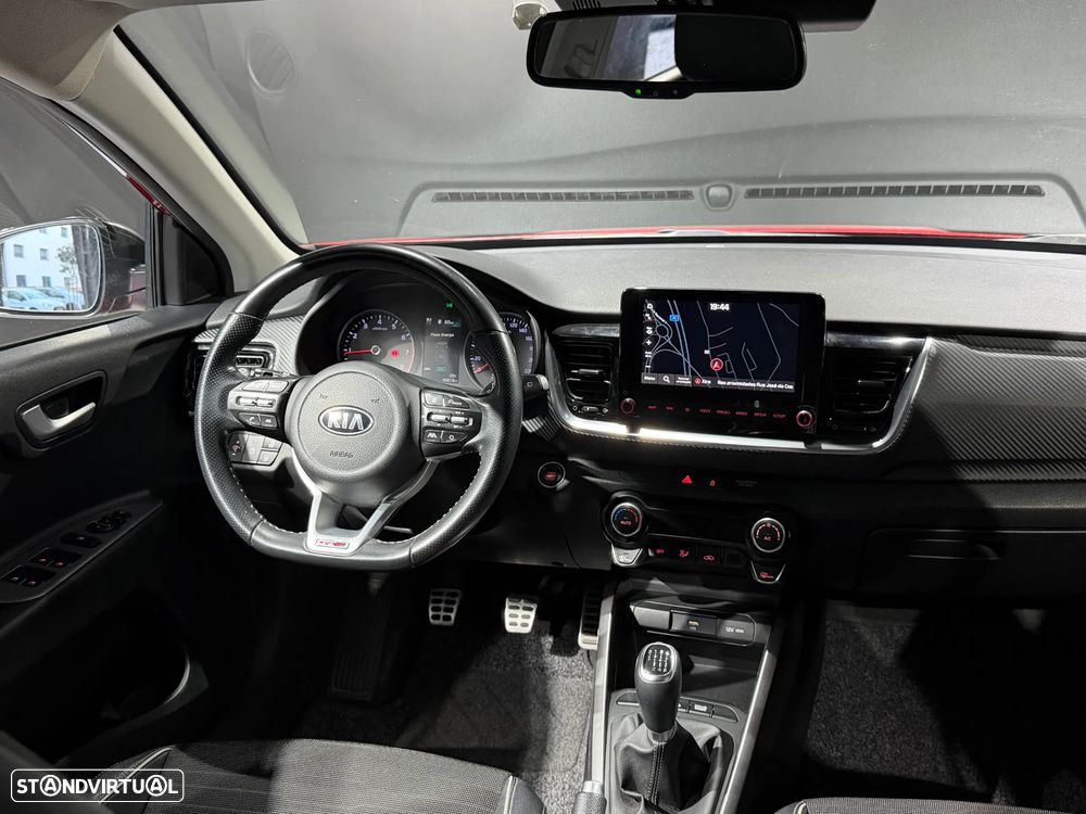 Kia Stonic 1.0 T-GDI GT Line - 24
