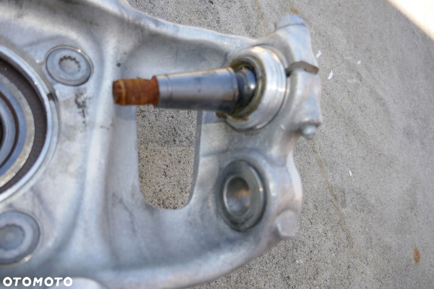 ZWROTNICA PIASTA LEWY PRZÓD AUDI A4 B9 8W0407559 2022r - 8