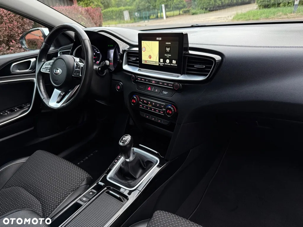 Kia Ceed 1.0 T-GDI ISG Platinum Edition - 33