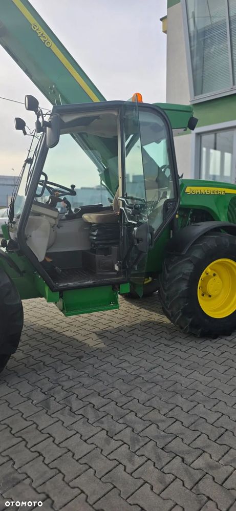 John Deere 3420 - 8