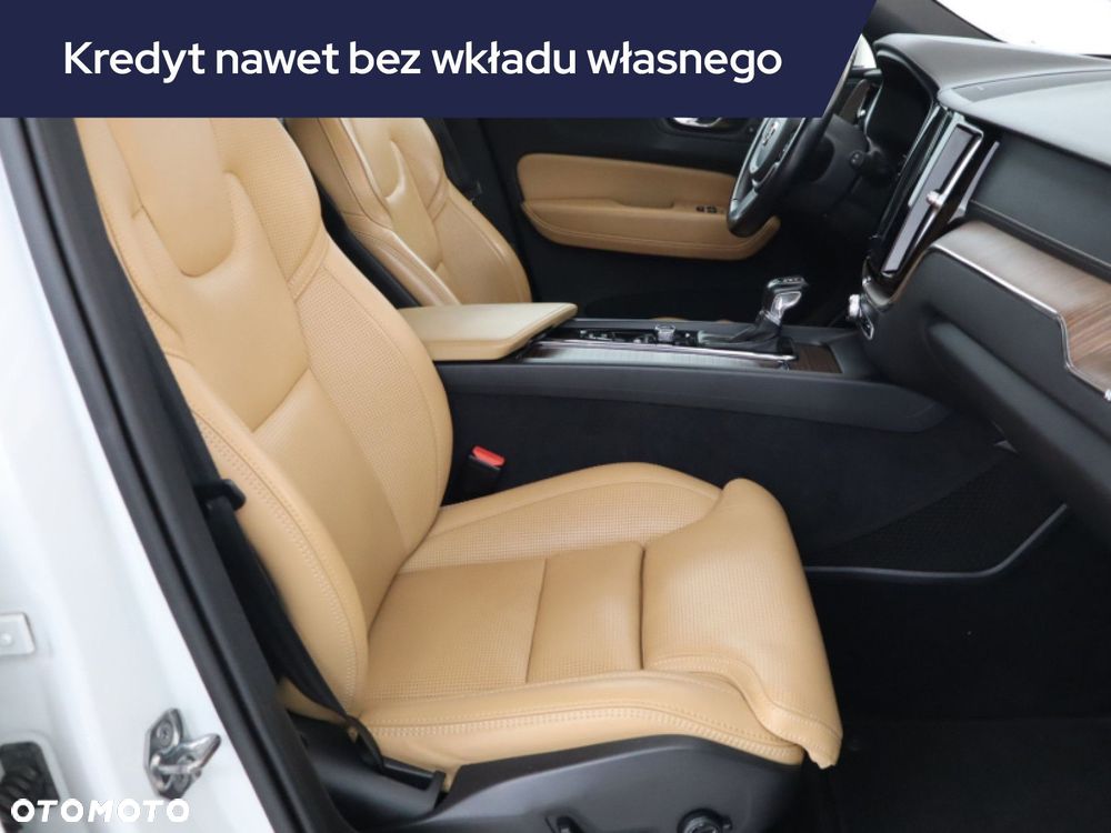Volvo XC 60 - 11