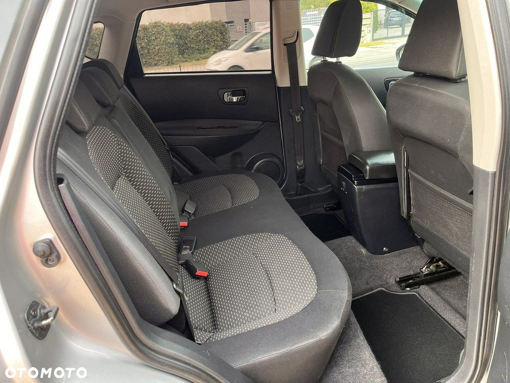 Nissan Qashqai - 23