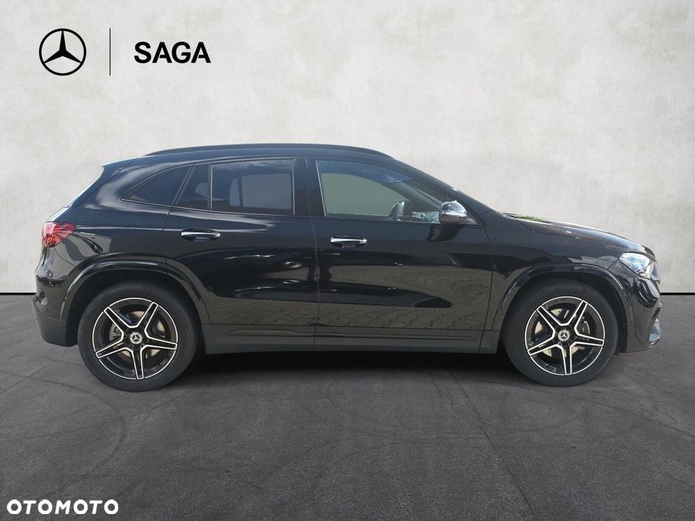 Mercedes-Benz GLA - 5