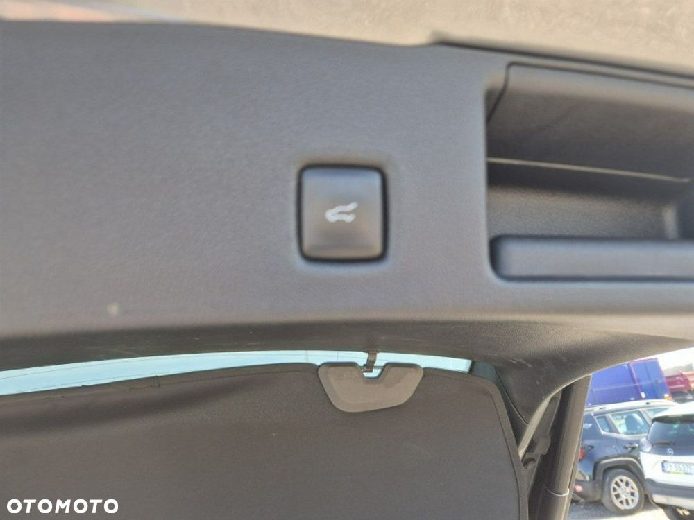 Ford Kuga - 19
