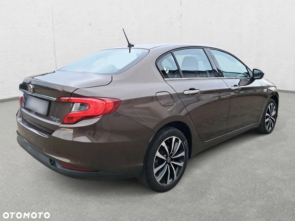 Fiat Tipo 1.6 MultiJet 16v Lounge - 5