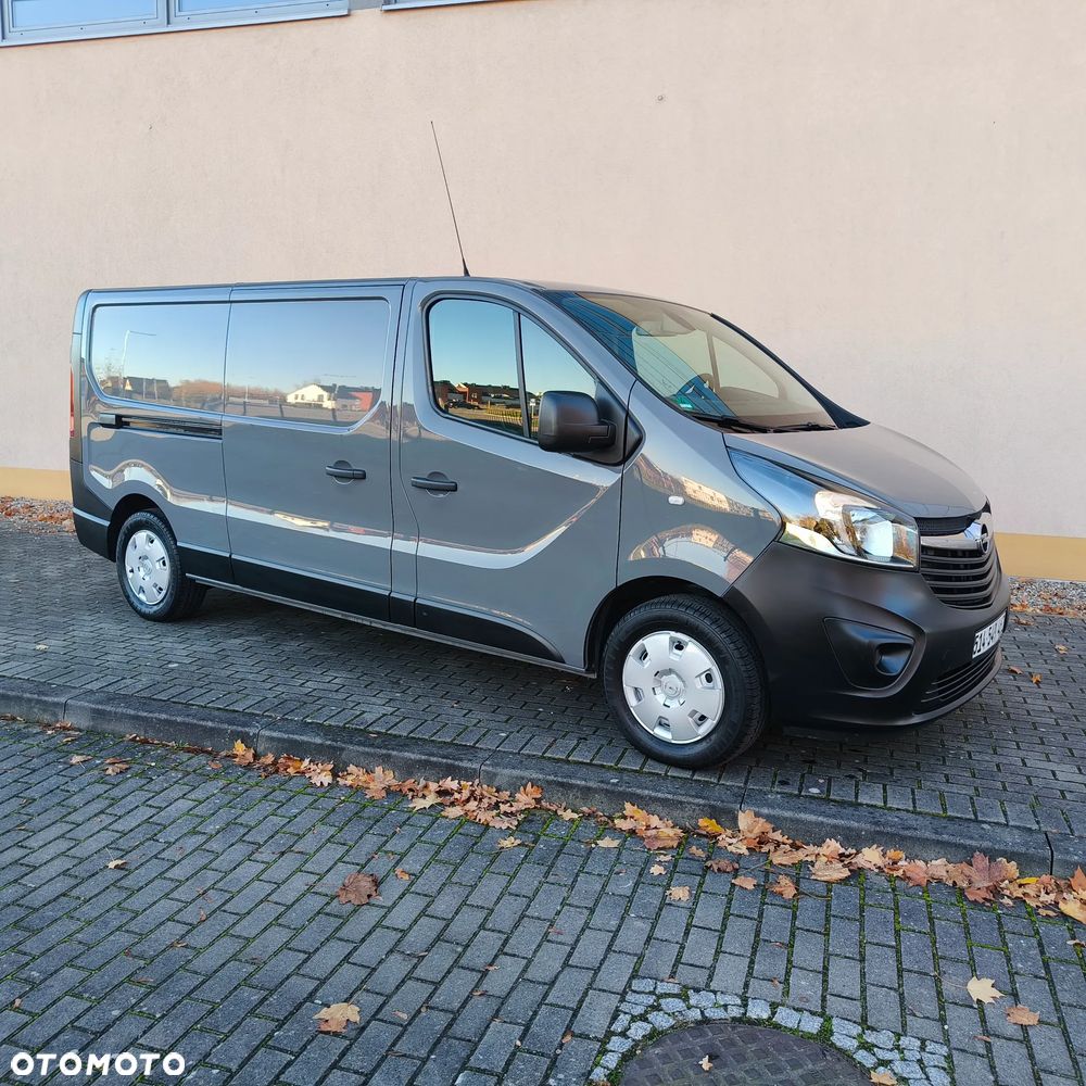 Opel vivaro - 2