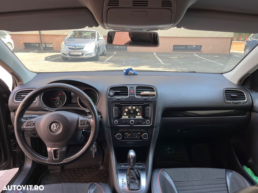 Volkswagen Golf - 12