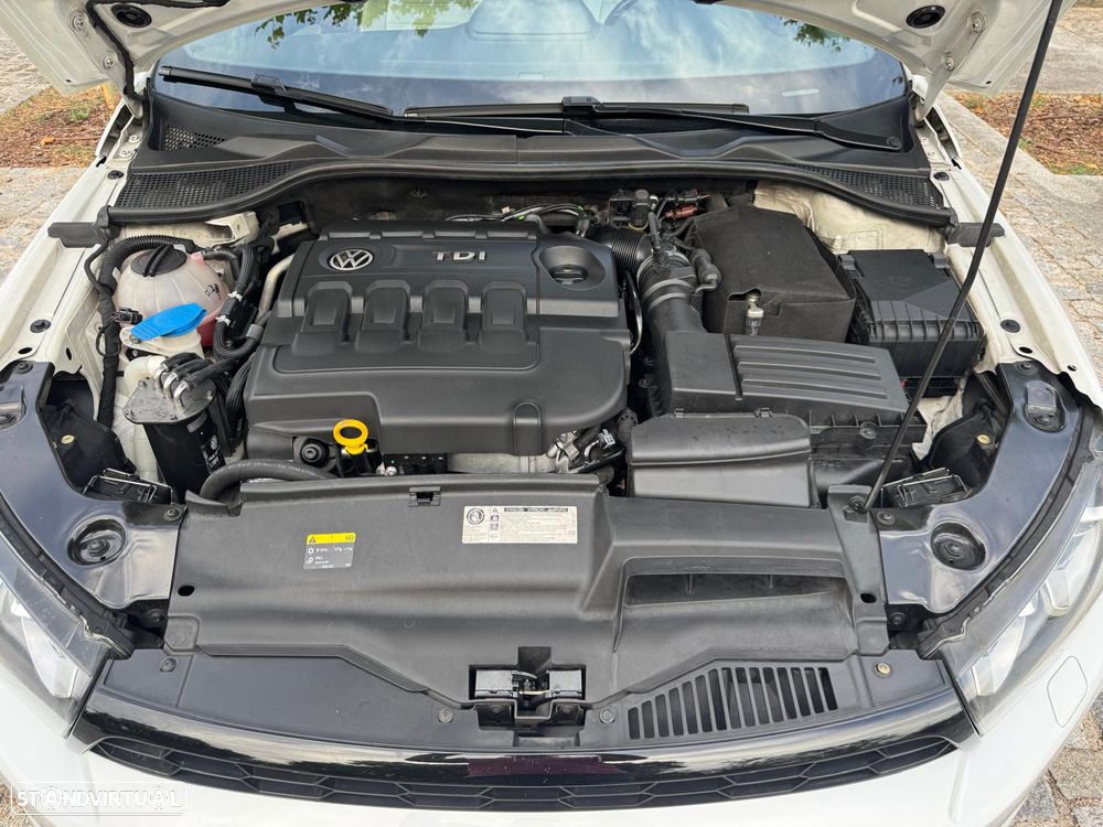 VW Scirocco 2.0 TDI Sport DSG - 26