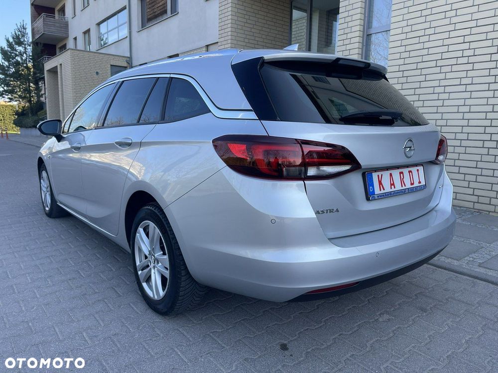 Opel Astra - 9