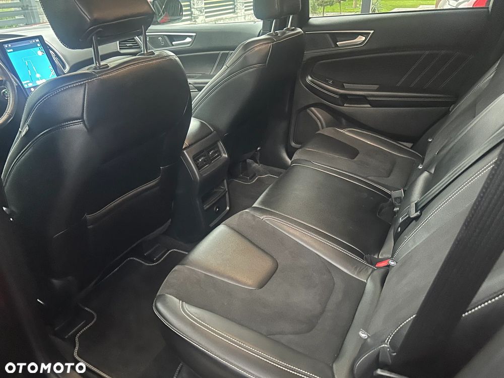 Ford Edge - 12