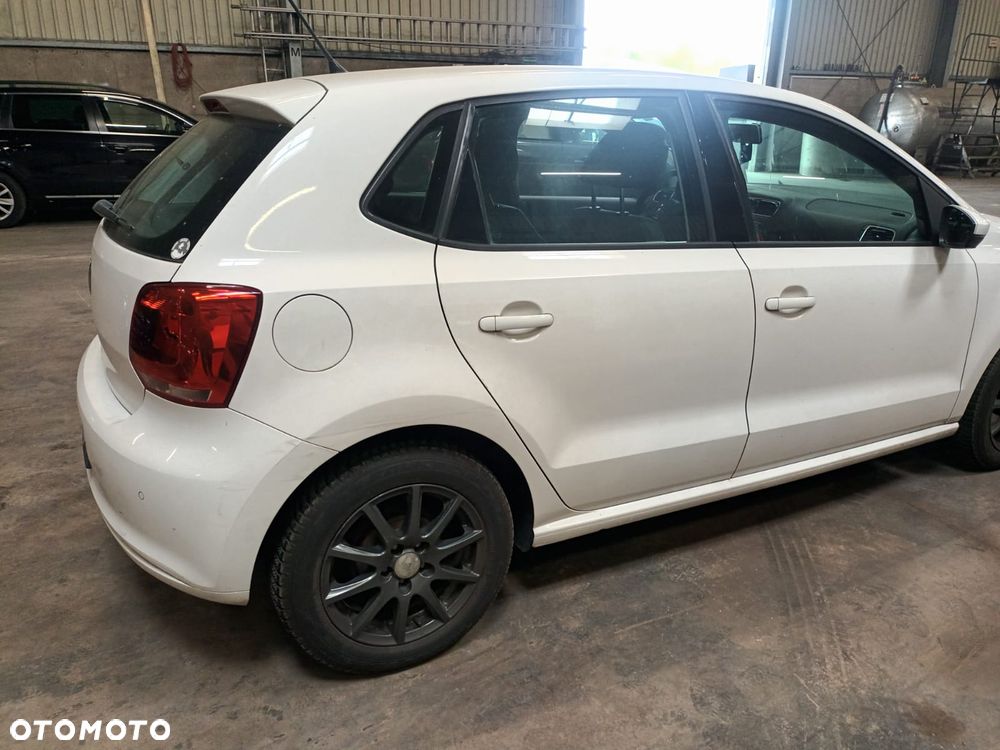 Volkswagen Polo - 13