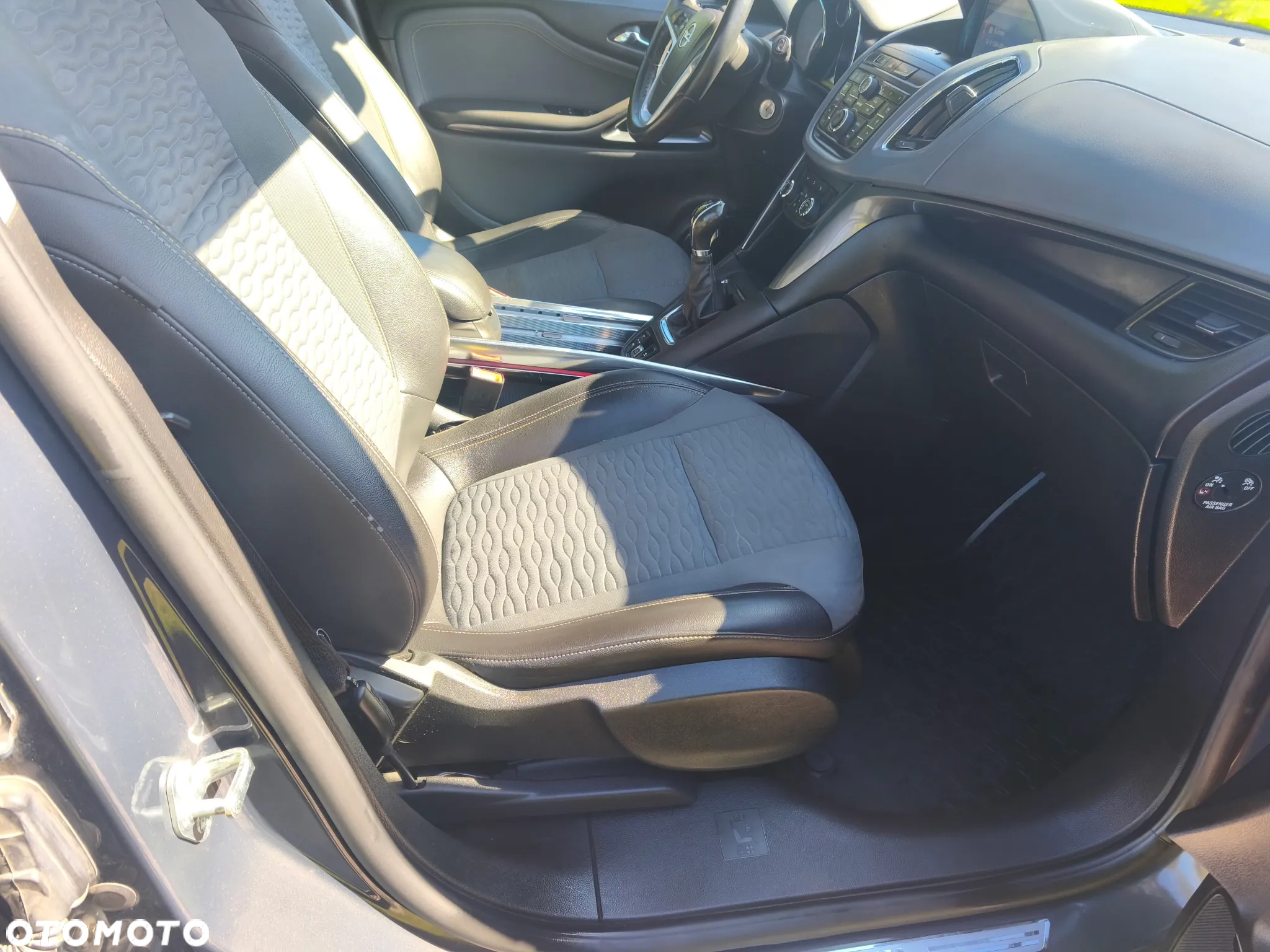 Opel Zafira Tourer 1.6 CDTI ecoFLEX Start/Stop Active - 9
