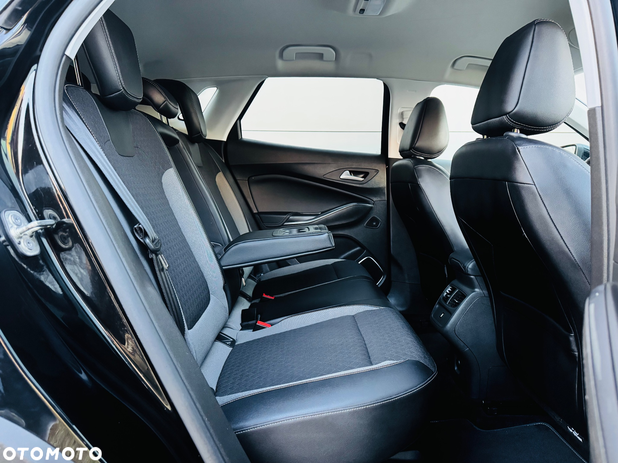 Opel Grandland X 1.5 D Start/Stop Automatik INNOVATION - 31