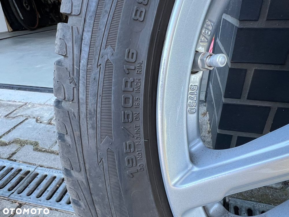 Suzuki Swift 1.6 Sport - 20