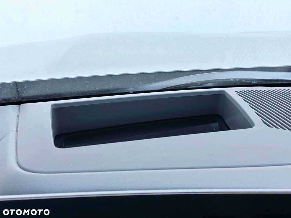 BMW Seria 5 520d xDrive - 25