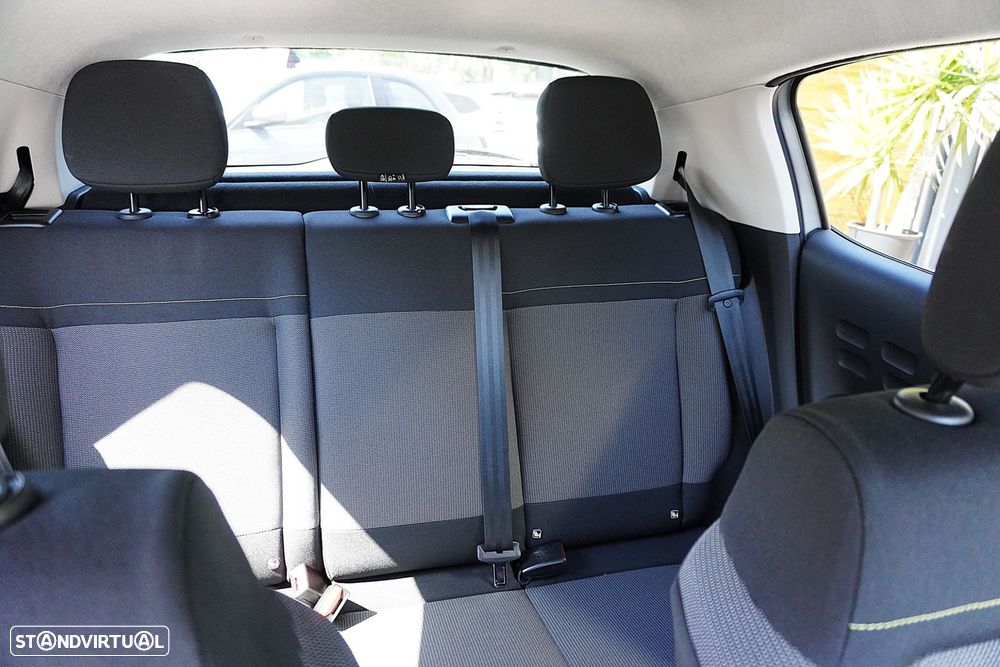 Citroën C3 1.2 PureTech Shine - 14