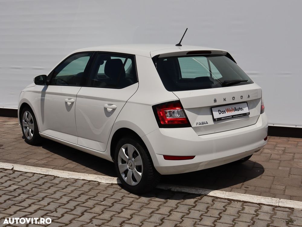 Skoda Fabia - 4