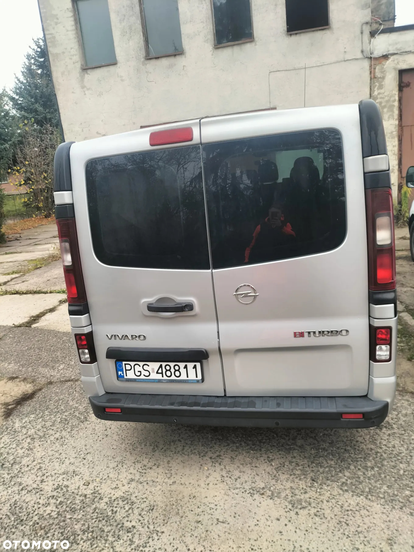 Opel Vivaro - 10