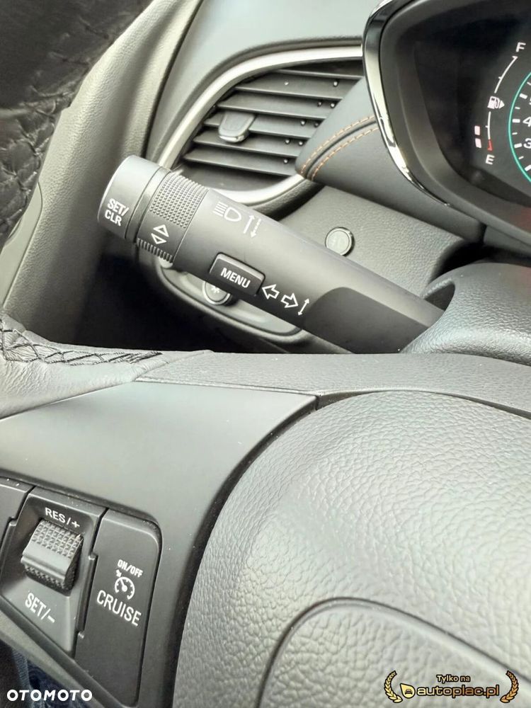 Chevrolet Trax - 31
