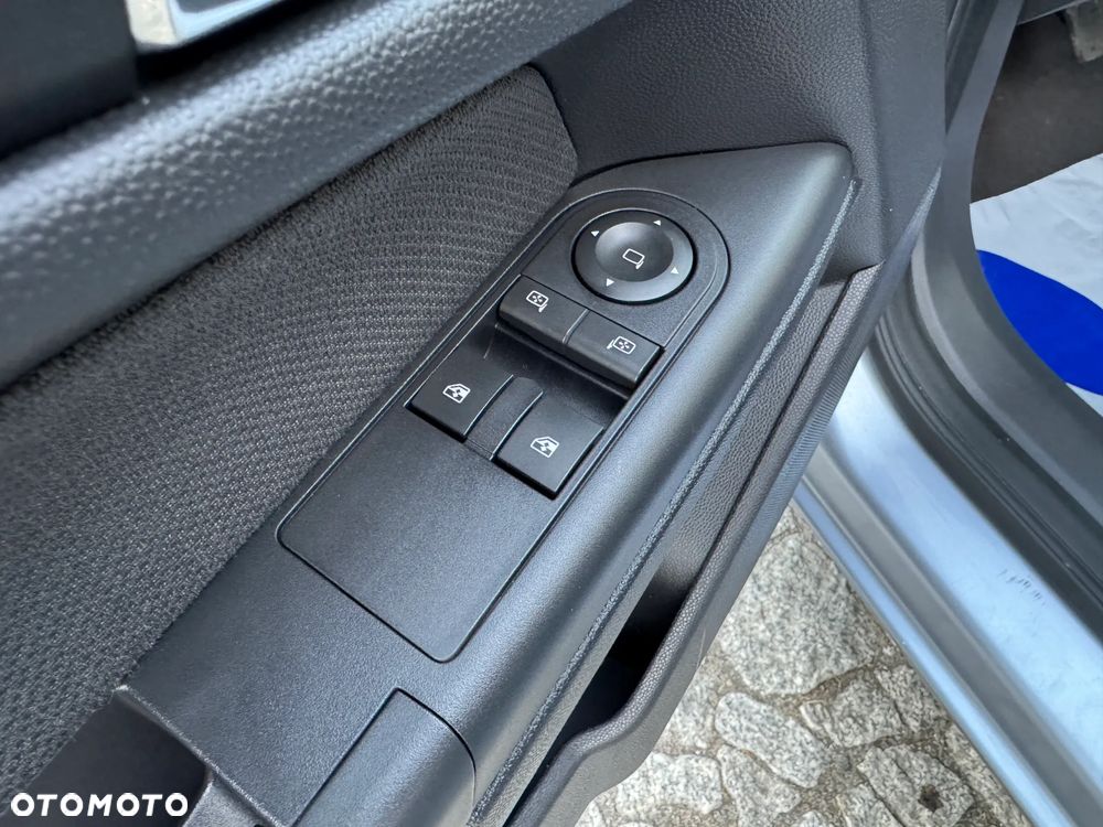 Opel Astra 1.6 Edition - 29