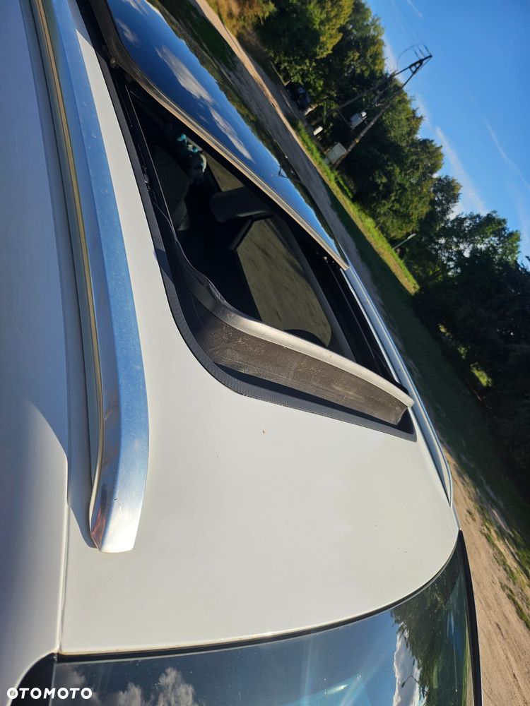 Peugeot 3008 1.2 PureTech Allure S&S EAT6 - 4