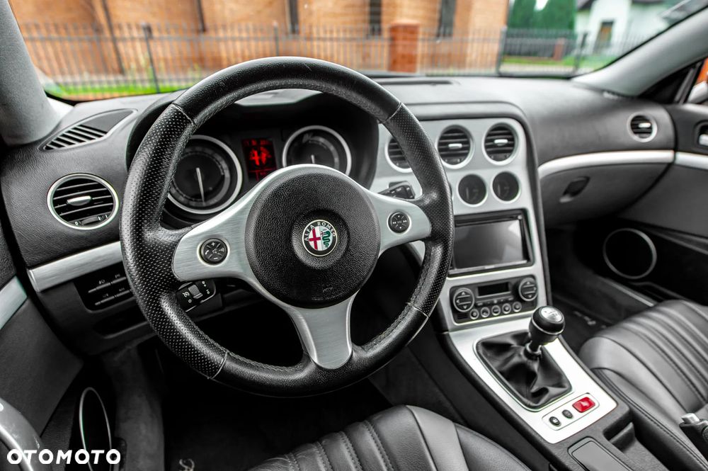 Alfa Romeo Brera 2.2JTS Sky View - 26