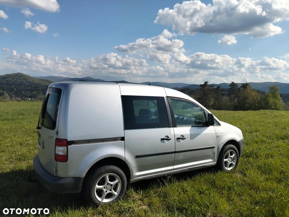 Volkswagen Caddy - 4