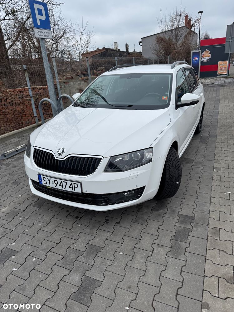 Skoda Octavia 2.0 TDI (Green tec) 4x4 DSG RS - 1