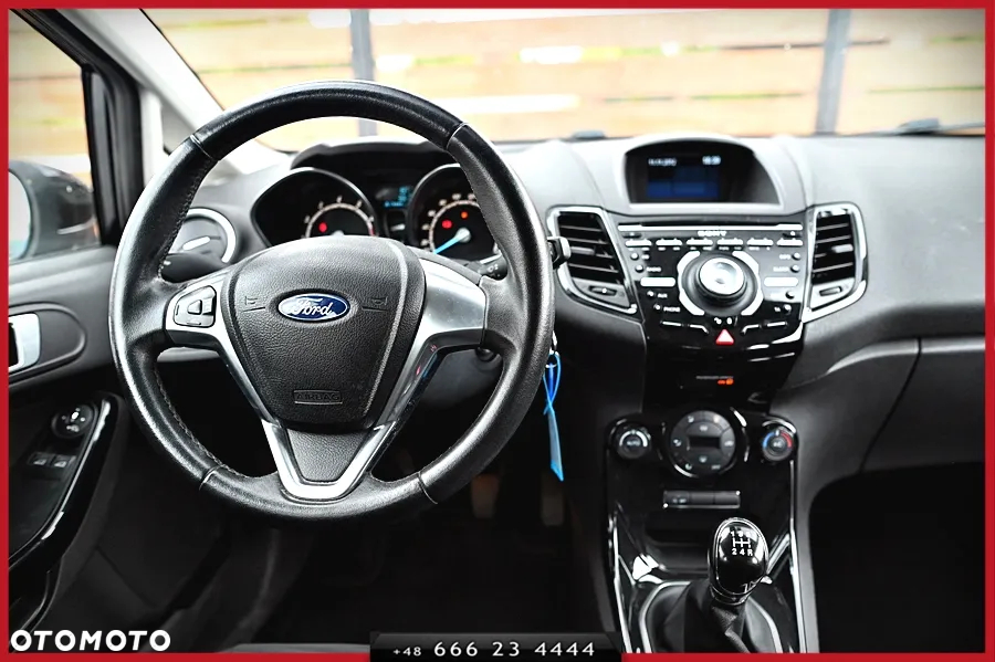 Ford Fiesta 1.0 EcoBoost Titanium - 18