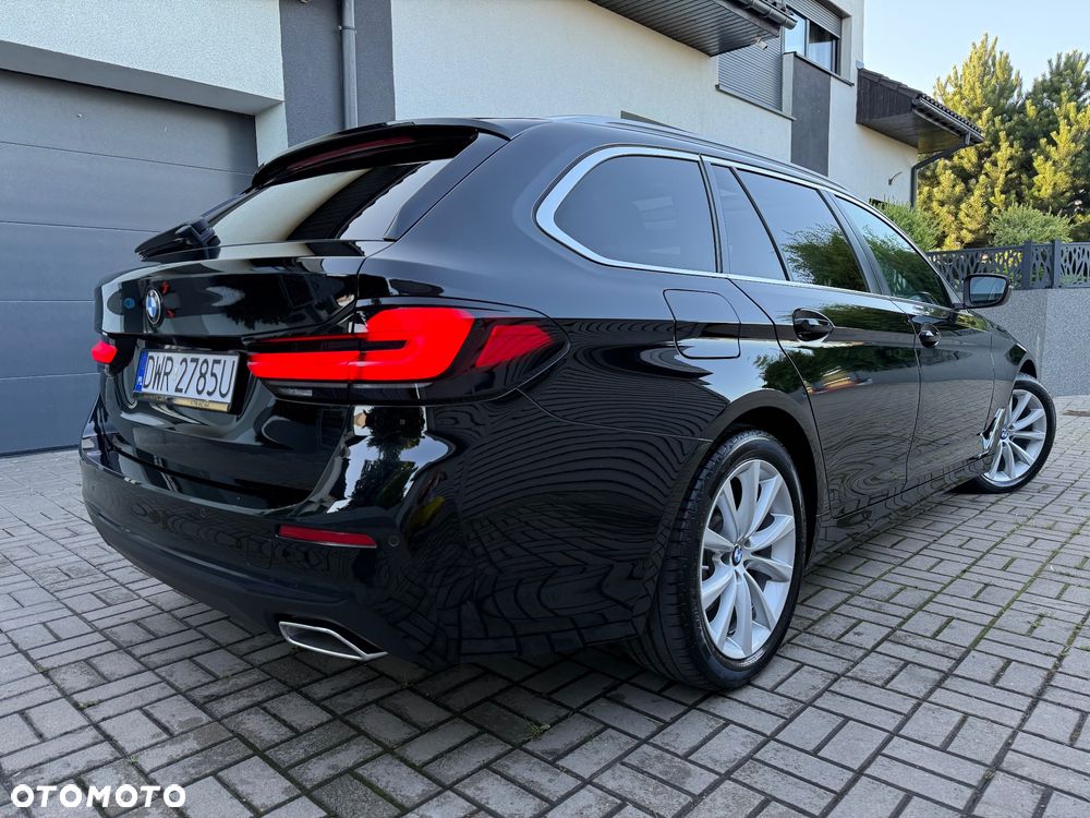 BMW Seria 5 520i Touring Luxury Line - 3