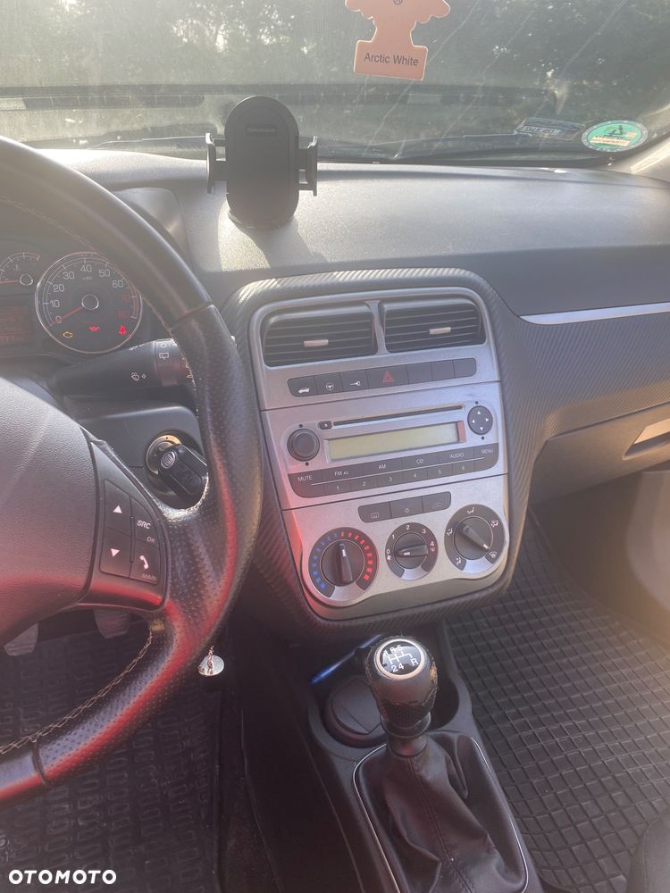 Fiat Punto - 11