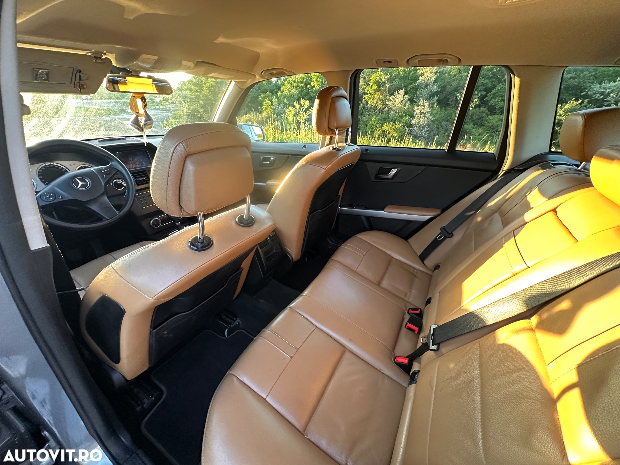Mercedes-Benz GLK - 6