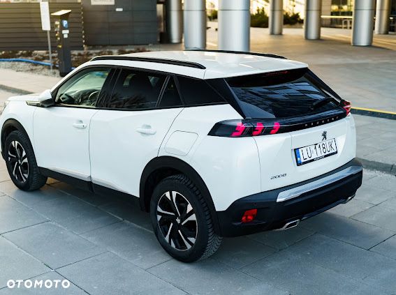Peugeot 2008 1.2 PureTech Allure Pack S&S EAT8 - 8