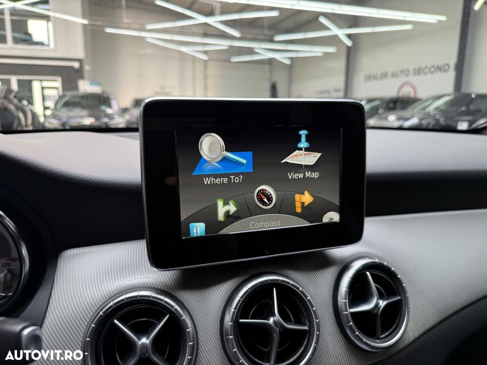 Mercedes-Benz CLA 200 d 7G-DCT Urban - 13
