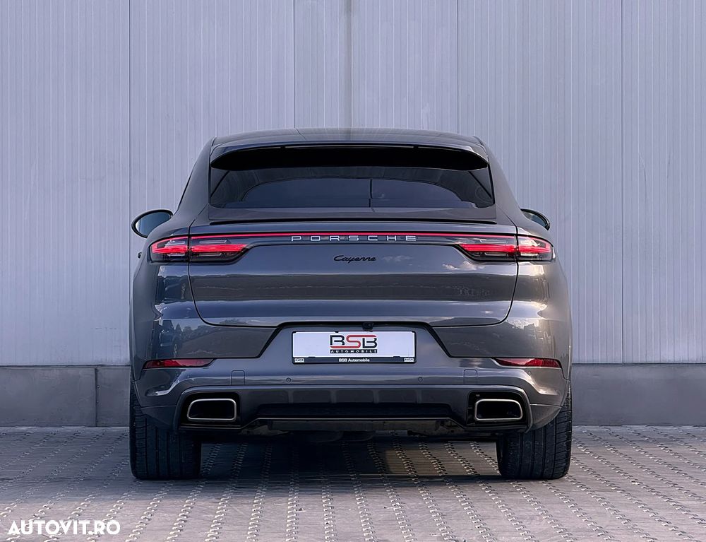 Porsche Cayenne Coupe Tiptronic S Platinum Edition - 8
