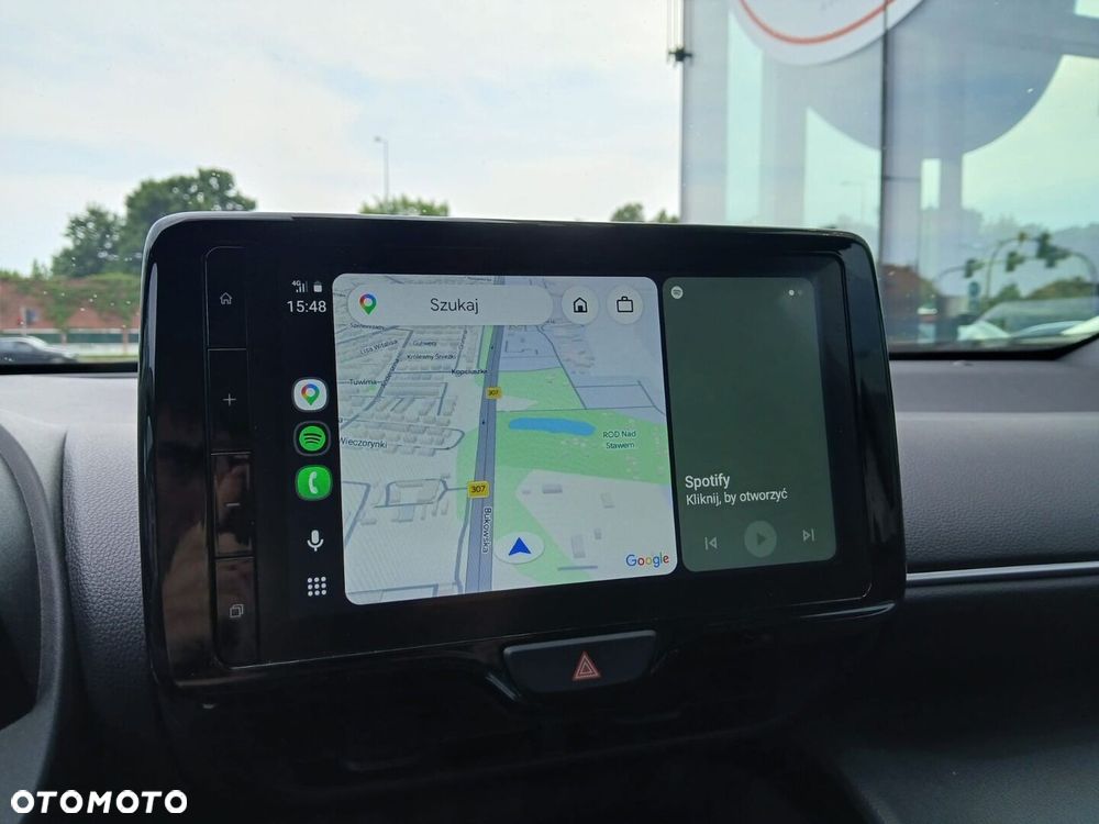 Toyota Yaris Cross Hybrid 1.5 Comfort 4x4 - 16