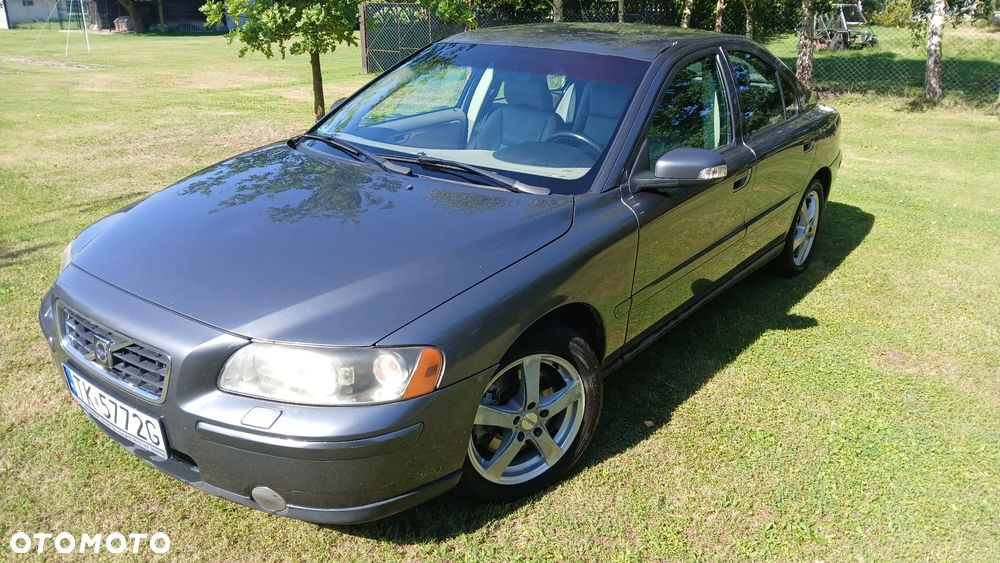 Volvo S60 2.4D Summum - 3